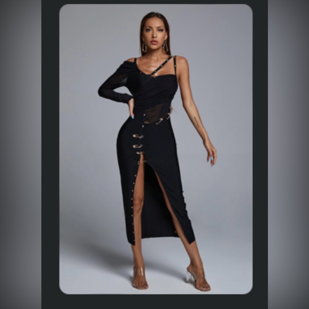NWT Bella Barnett Arabella one shoulder bondage dress black/gold - XL